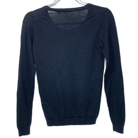 Uniqlo Classic Wool Crew Neck Long Sleeve Fitted Sweater - Black, Size Small - Picture 3 of 4